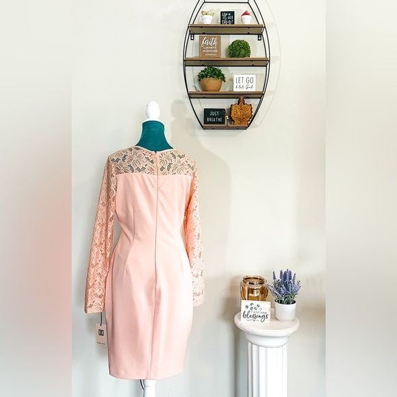 Timeless Ivanka Trump Lace Sleeve Dress - Size 8, Perfect for Any Occasion! - Picture 3 of 16